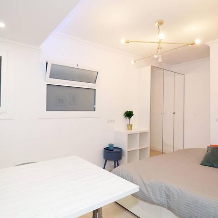 برشلونة Eixample Apartments - Maca 6 المظهر الخارجي الصورة